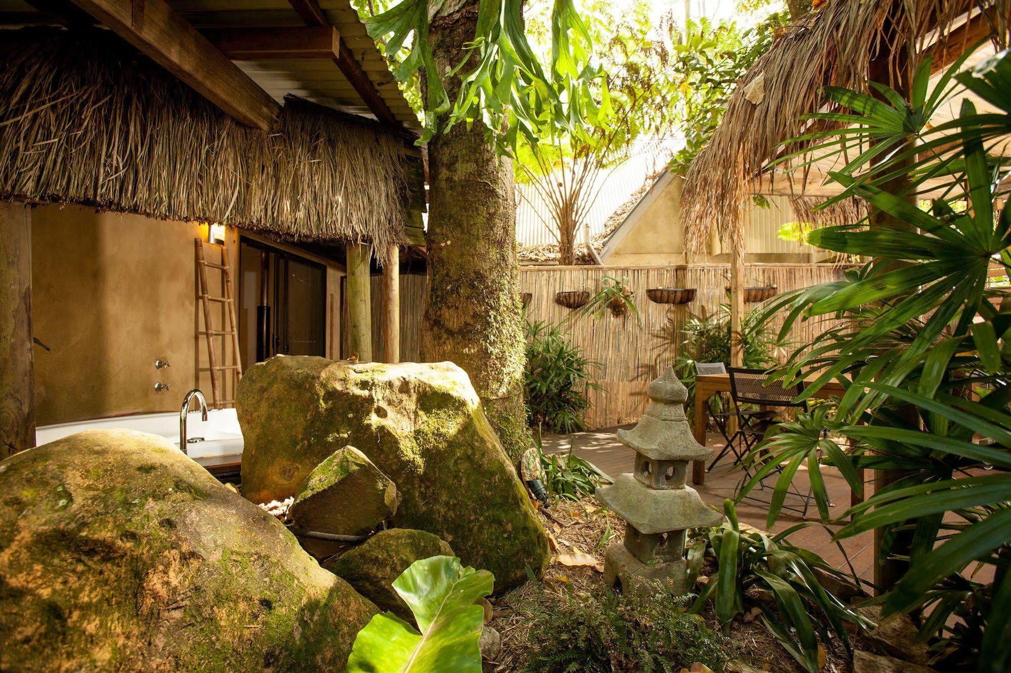 Witches Falls Cottages Mount Tamborine Exterior photo